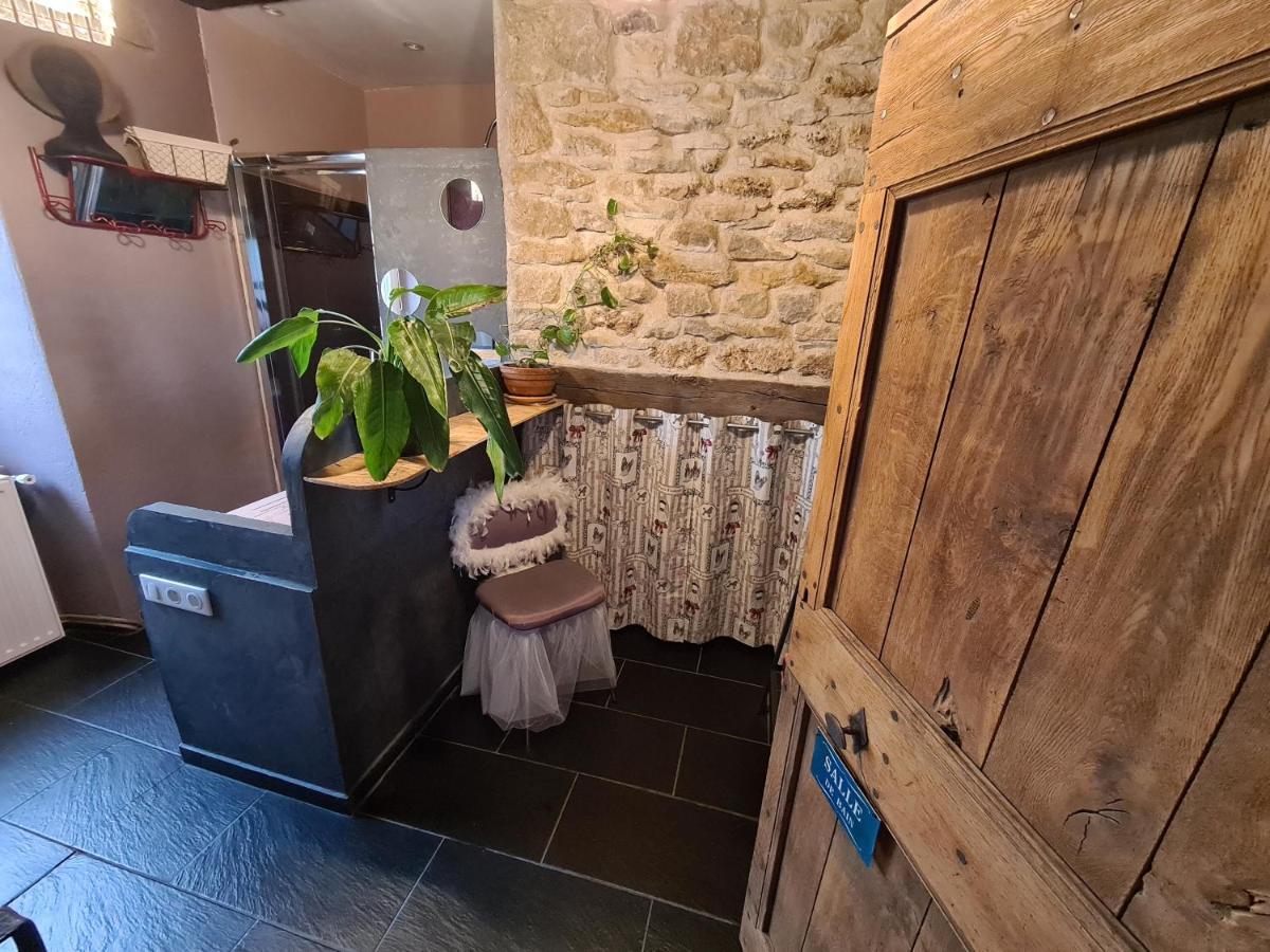 Ma Maison Charme Et Deco Atypique Sophieandco Bozouls Exteriör bild